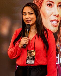 malualbuquerque__2025-02-16T020823.000Z_8